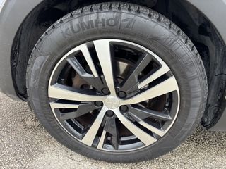 Peugeot 3008 2018 1.5 Blue-HDi Allure-thumb-31