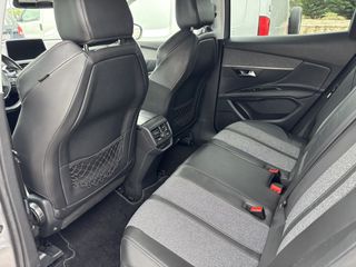 Peugeot 3008 2018 1.5 Blue-HDi Allure-thumb-14