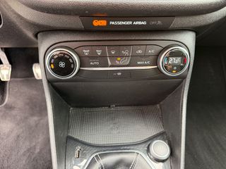 Ford Fiesta 2018 ST LINE 1.0 ECOBOOST-thumb-32