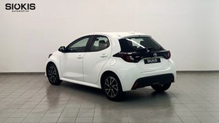 Toyota Yaris 2023 AUTOMATIC-thumb-6
