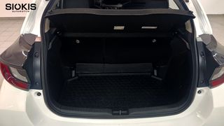 Toyota Yaris 2023 AUTOMATIC-thumb-8
