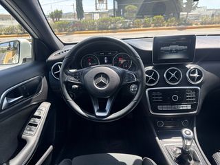 Mercedes-Benz A 180 2017 Diesel 1,5lt 109hp Α. Ισμαήλος Α.Ε.-thumb-9