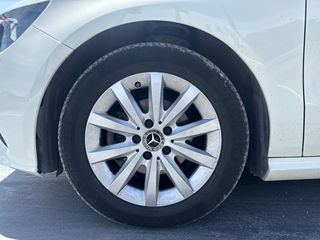 Mercedes-Benz A 180 2017 Diesel 1,5lt 109hp Α. Ισμαήλος Α.Ε.-thumb-33