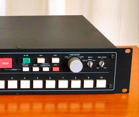 Mini Disc Recorder Denon DN-1100R-thumb-2