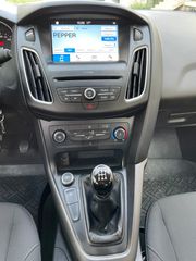 Ford Focus 2017 1.0 ECOBOOST START/STOPP-thumb-22