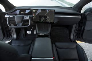 Tesla Model X 2023 Plaid-thumb-13