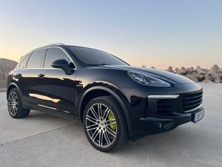 Porsche Cayenne 2015 E-HYBRID