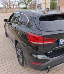Bmw X1 2022 4x4 HYBRID 225HP-thumb-1