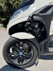 Piaggio MP3 300 LT 2022 Οδηγειτε με διπλωμα αυτοκινητου-thumb-5