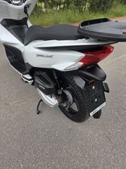 Honda PCX 125 2016-thumb-16