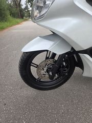 Honda PCX 125 2016-thumb-17
