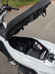 Honda PCX 125 2016-thumb-18