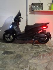 Piaggio Beverly 300 2025 BEVERLY 300 HPE-thumb-3
