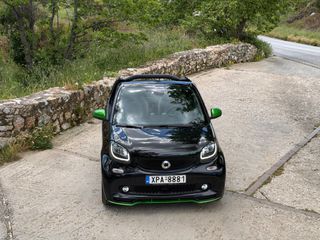 Smart ForTwo 2018 Green flash brabus cabrio