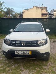 Dacia Duster 2022 4X4 DIESEL-thumb-1