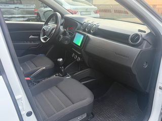 Dacia Duster 2022 4X4 DIESEL-thumb-7
