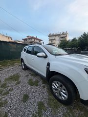 Dacia Duster 2022 4X4 DIESEL-thumb-18