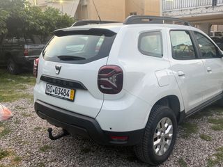 Dacia Duster 2022 4X4 DIESEL-thumb-21