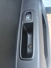 Dacia Duster 2022 4X4 DIESEL-thumb-22
