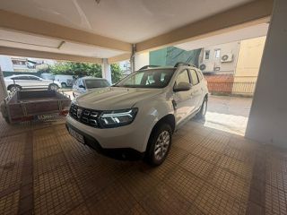 Dacia Duster 2022 4X4 DIESEL-thumb-2