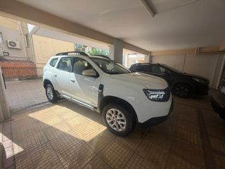 Dacia Duster 2022 4X4 DIESEL-thumb-5
