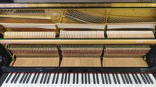 Πιάνο Yamaha - U1 A-thumb-5