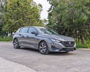 Peugeot 308 2023 1.6 Plug-In-Hybrid 180HP EAT8 Active Plus
