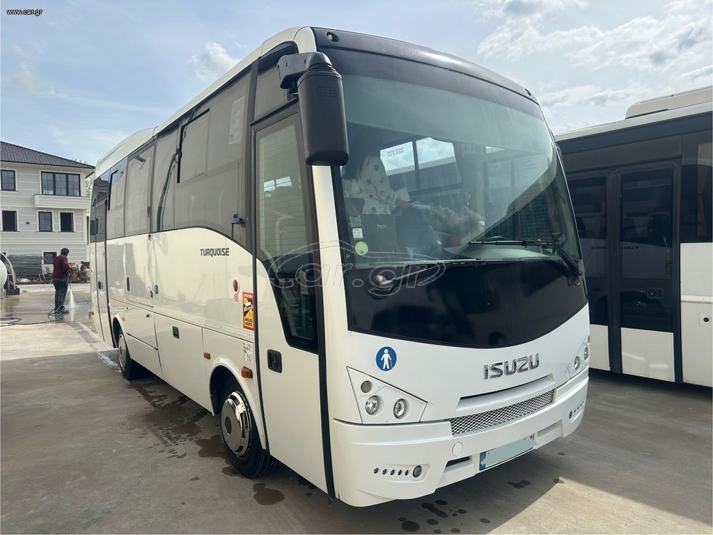 Isuzu 2016 Turquoise Anadolu 33 Seats