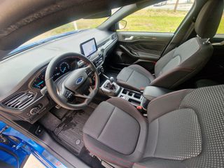 Ford Focus 2020 ST LINE-thumb-7