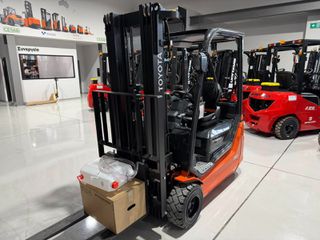 Toyota 2026 9FBE20T-thumb-1