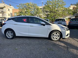Opel Astra 2020-thumb-1