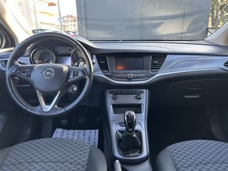 Opel Astra 2020-thumb-26
