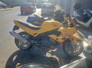 Triumph Sprint 2002 RS 955