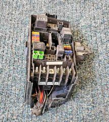 VOLKSWAGEN / AUDI / SEAT / SKODA | 2012 – 2021 5Q0937125A | ΑΣΦΑΛΕΙΟΘΗΚΗ ΜΗΧΑΝΗΣ (FUSE BOX / RELAY BOARD) | VW GOLF MK7 / AUDI A3 8V / SKODA OCTAVIA 5E / SEAT LEON 5F