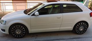 Audi A3 2010 Quattro Sportsback (4x4)-thumb-6