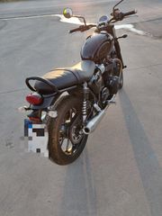 Triumph Street Twin 2017-thumb-29