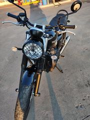 Triumph Street Twin 2017-thumb-10