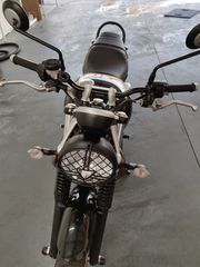 Triumph Street Twin 2017-thumb-15