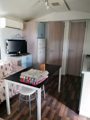 Adria 2017 Α 830-thumb-4