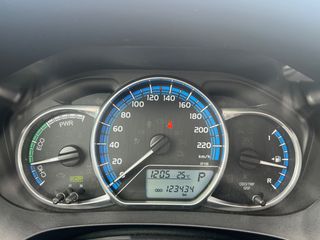 Toyota Yaris 2015 1.5 Hybrid Comfort Αυτόματο-thumb-38