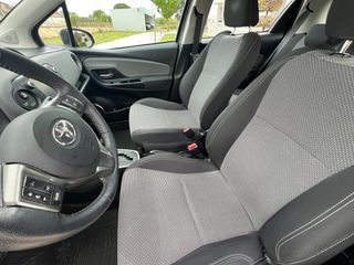Toyota Yaris 2015 1.5 Hybrid Comfort Αυτόματο-thumb-19