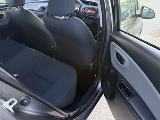 Toyota Yaris 2015-thumb-21