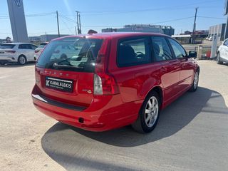 Volvo V50 2012 V50-thumb-4