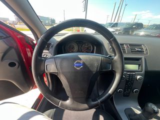 Volvo V50 2012 V50-thumb-11