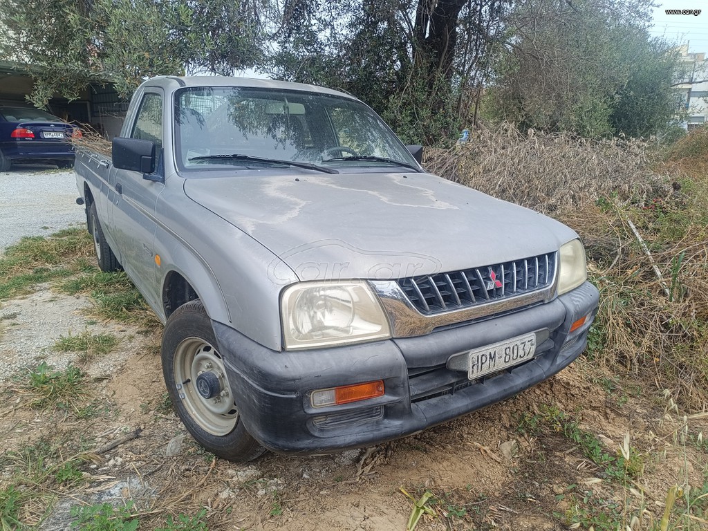Mitsubishi L200 2001