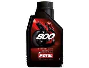 Λάδι μίξης 2Τ 100% συνθετικό Motul 800 (1lit) για όλα τα μοντέλα Vespa & Lambretta
