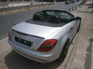 Mercedes-Benz SLK 200 2009 1.8  KOMPRESSOR SPORT EDITION / FACELIFT-thumb-23