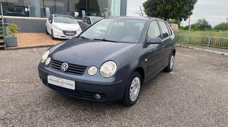 Volkswagen Polo 2005-thumb-1