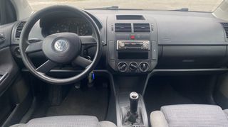 Volkswagen Polo 2005-thumb-11