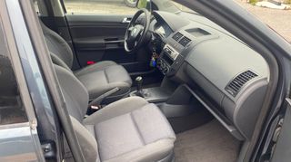 Volkswagen Polo 2005-thumb-12